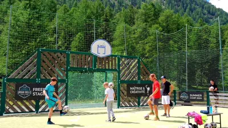 Stage foot freestyle pour enfants à Isola 2000
