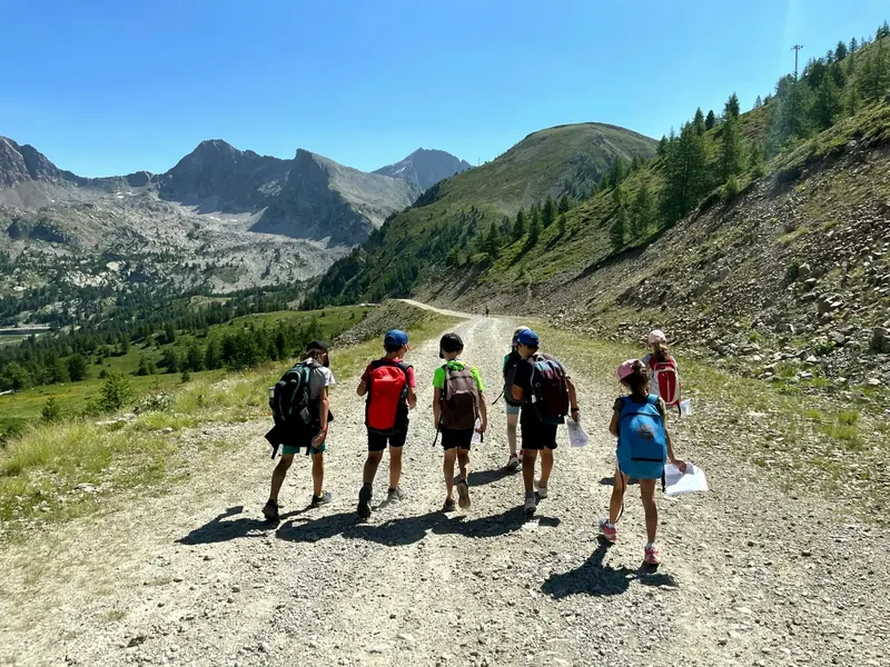 Stages nature et découverte pour enfants à Isola 2000 : faune, flore et Petits Trappeurs